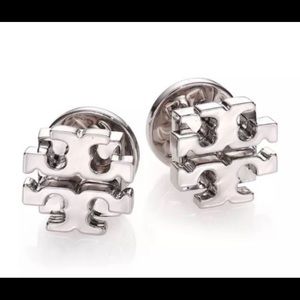 Tory Burch Classic T Logo Stud Earring - SILVER
